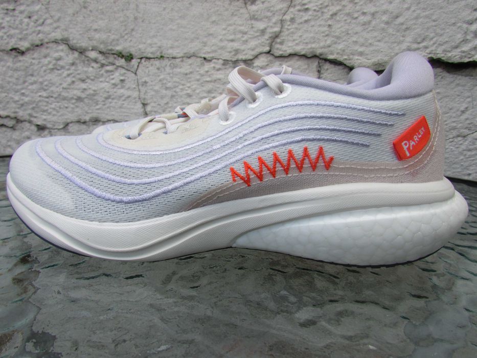 Дамски маратонки Аdidas x Parley Supernova 2