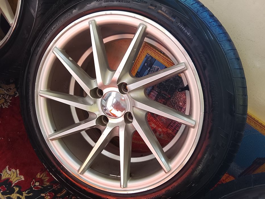 Воссуны, вертушки!