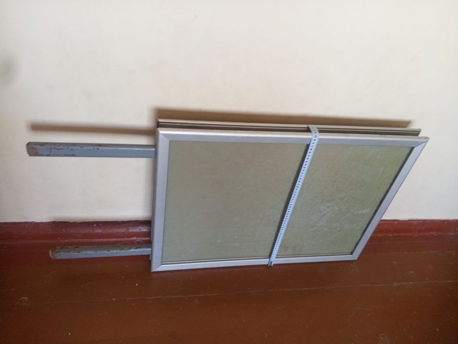 Рекламалар учун Стойка Сотилади