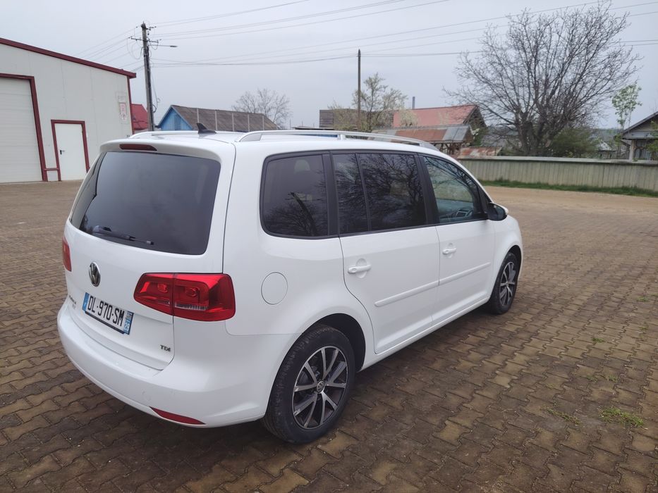 Vând Vw Turan 1.6 tdi 2014 automat