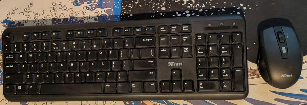 Tastatura + Mouse Wireless Trust