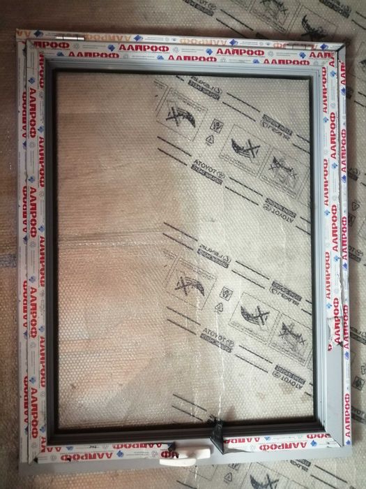 Окно алюминиевое витражное