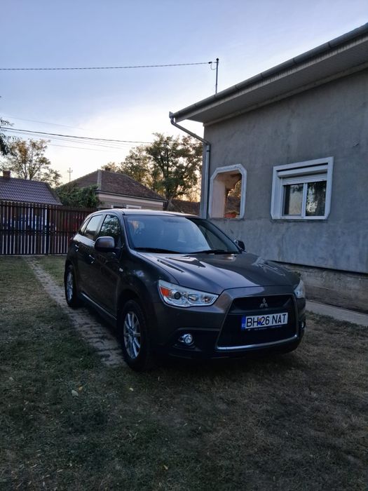 Mitsubishi ASX 2011