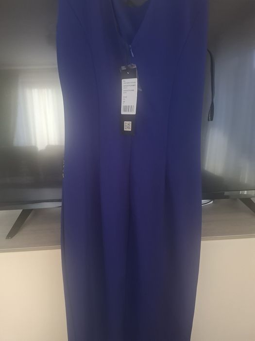 Rochita de gala  albastra cu pietricele