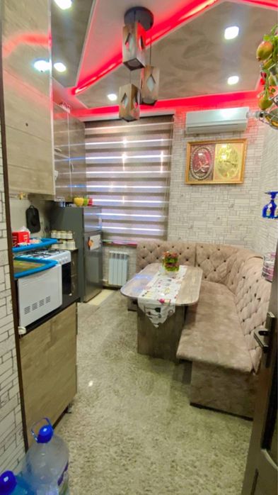 2 honali 3 qavat 73 kv shahar markazidan