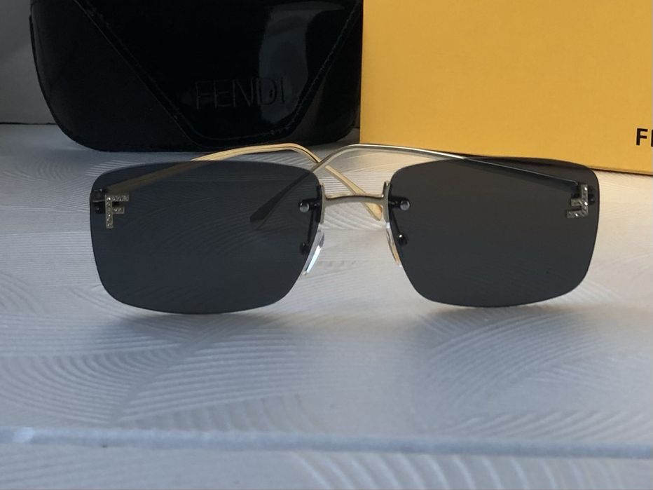 Дамски слънчеви очила правоъгълни 3 цвята кафяви черни сини