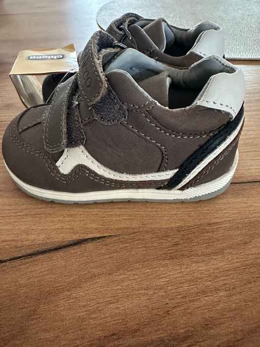 Chico pre- walkers обувки за бебе 19 номер