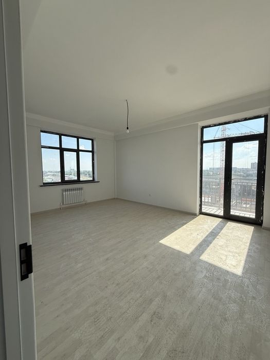 Новостройка 132 м².  4 хона.
