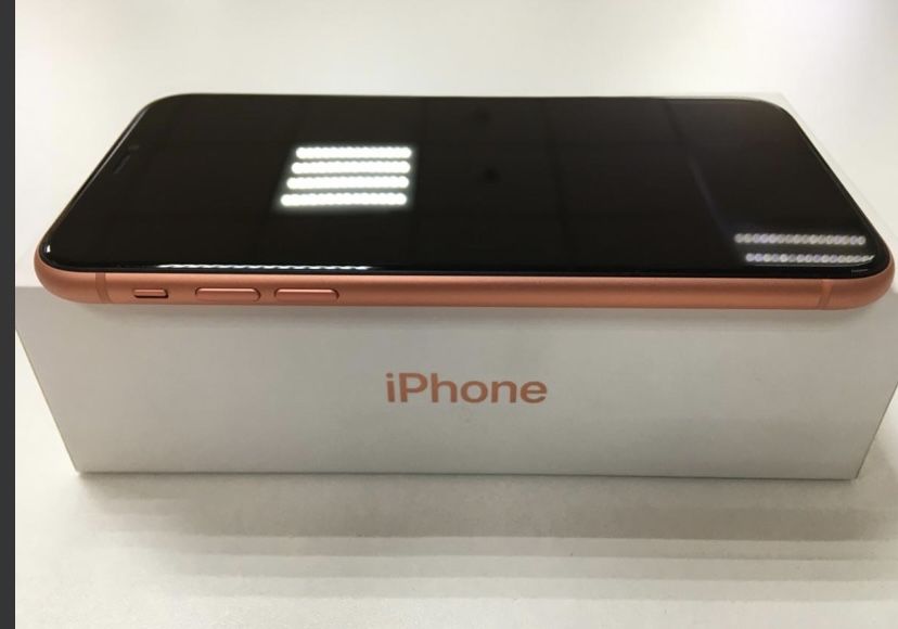 Продамм айфон XR 256 гб