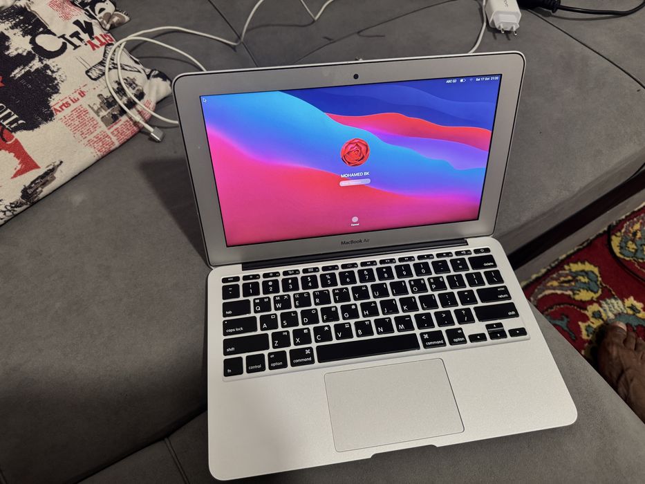 Macbook air Ноутбуки