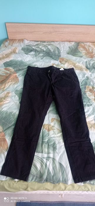 Черен лек,ефирен  мъжки панталон