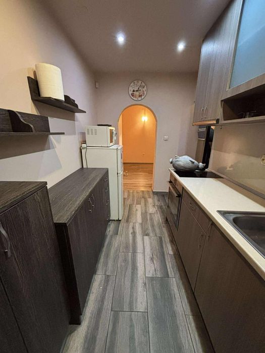 Дава се под наем Едностаен апартамент в София, Люлин 4 - 55 кв.м за 511 € - Снимка #2