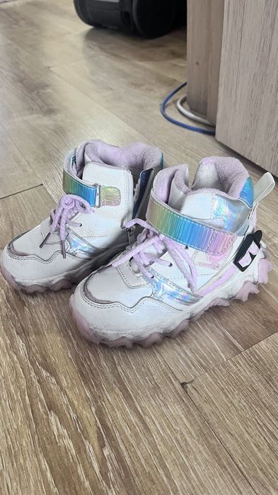 Тёплые зимние ботинки для девочки