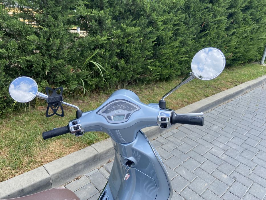 Vând Vespa Primavera 50cc – Stare impecabilă