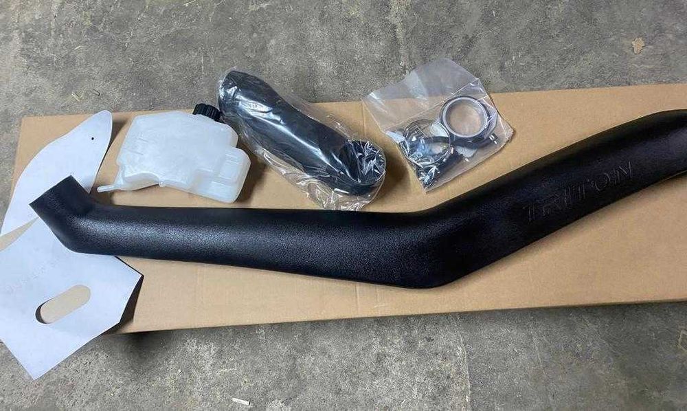 Snorkel Mitsubishi Triton L200  Pajero sport  cu rezervor de apa