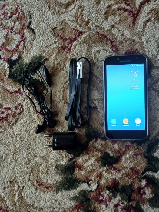 Продам срочно сотку SAMSUNG J2