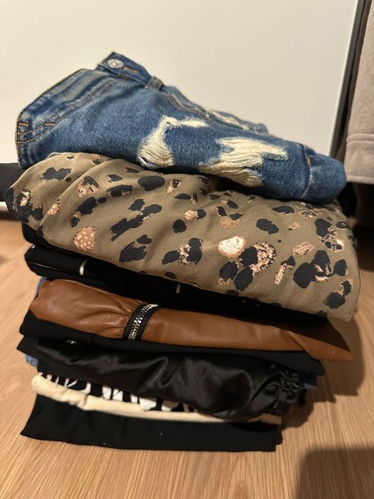 Lot 15 fuste și blugi/pantaloni