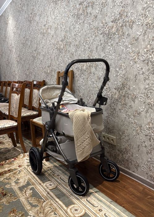 Продам коляску люлька