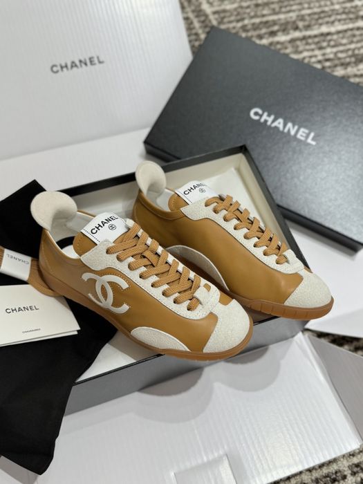 Adidasi Chanel