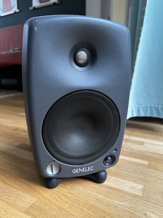 monitoare studio genelec 8130a