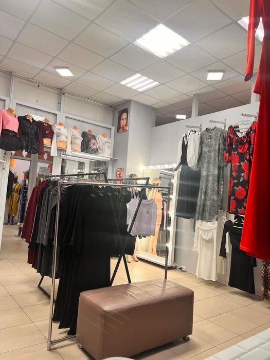 Срочно продам Бутик женской одежды