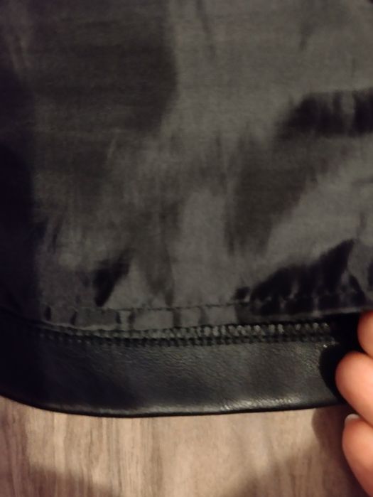 Дамска кожена пола