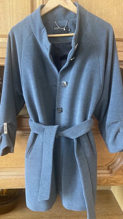 Пальто женское.