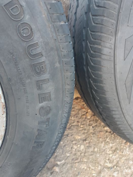 Бусови джанти с гуми