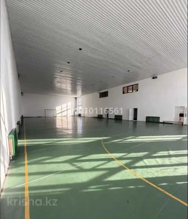 Коммерческое здание в городе Атырау