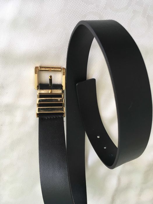 Сет дамски кожени колани - намаление на цената