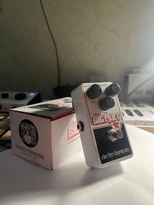 Гитарная педаль Electro-Harmonix Nano Big Muff
