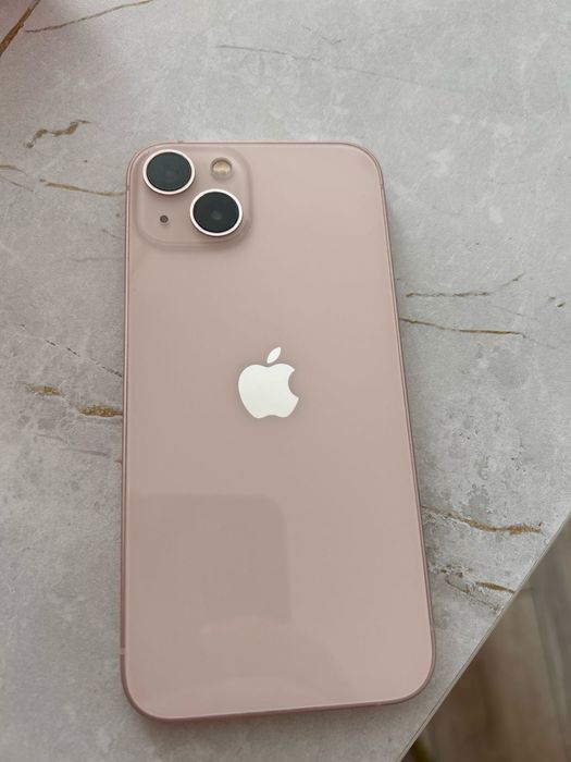 Продам айфон 13 в отличном состоянии