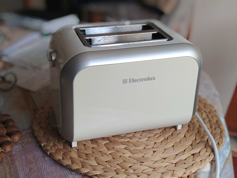 Тостер Електролукс като Нов