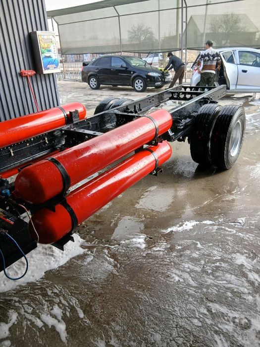 Isuzu shassi sotiladi