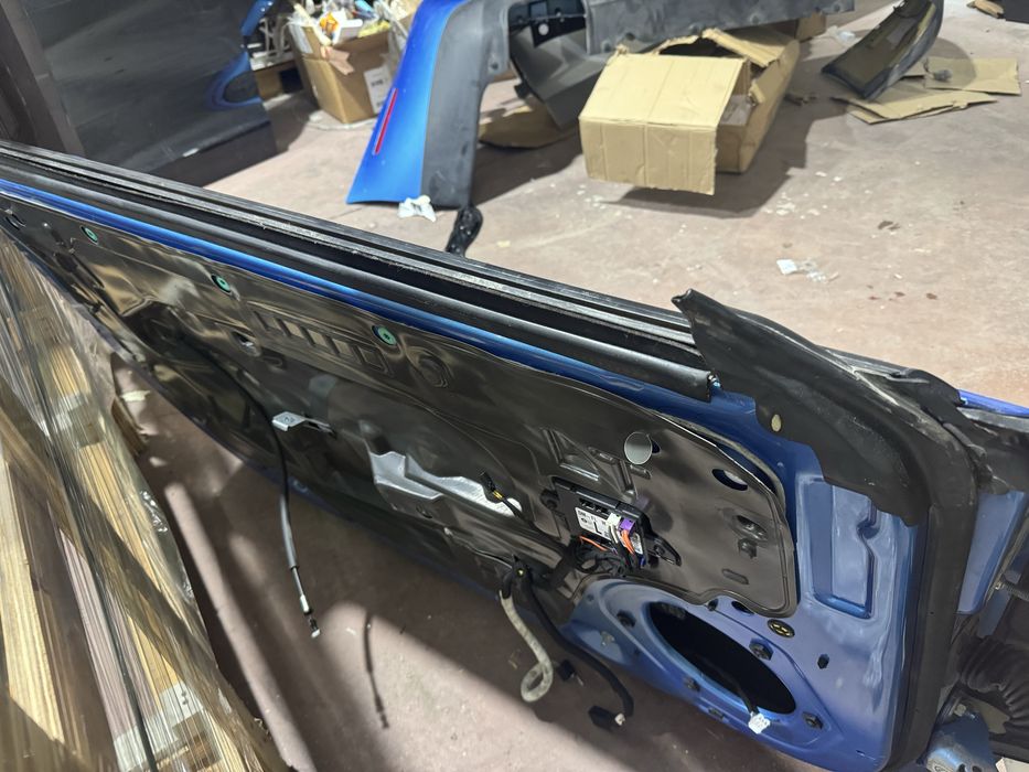 Оборудвани Врати Dodge Challenger 2015+