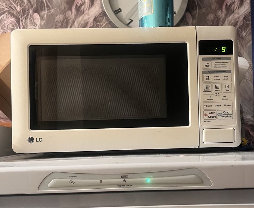 Холодильник, Морозильник, Микроволновка