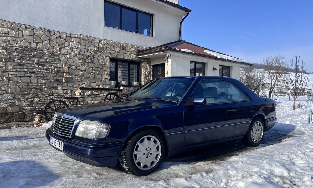 Mercedes C124 (W124 coupe )