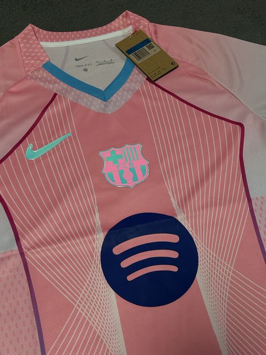 tricou barcelona 2025/26 pink thailand