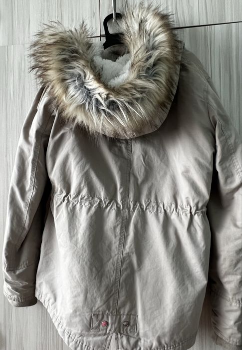 Дамска парка  бежова