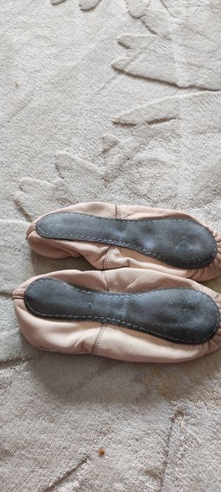 Vand demi-poante (opincute ) balet din piele naturala
