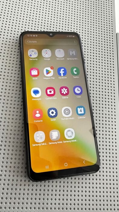 Vând Samsung A04s in stare impecabilă