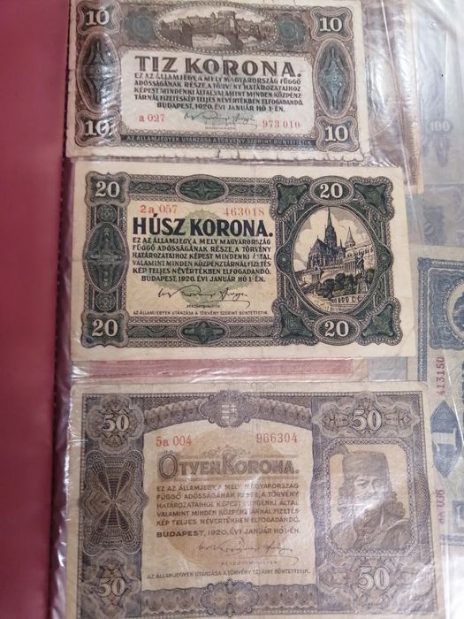 Продаётся большая коллекция банкнот до 1950 года.