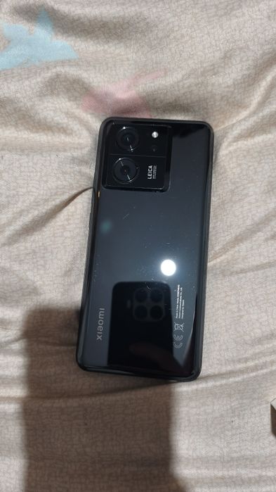 Xiaomi 13T. 12 на 256гб