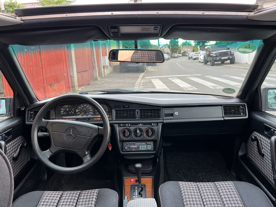 MERCEDES-BENZ 190 0 — imagine 5