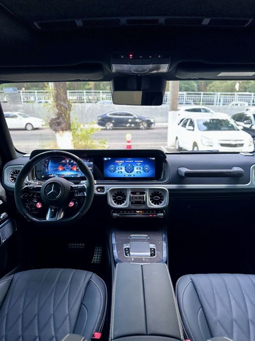 Mercedes Benz G63 AMG