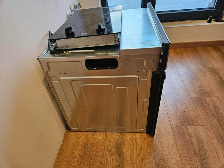 Фурна и котлон за вграждане ТЕКА