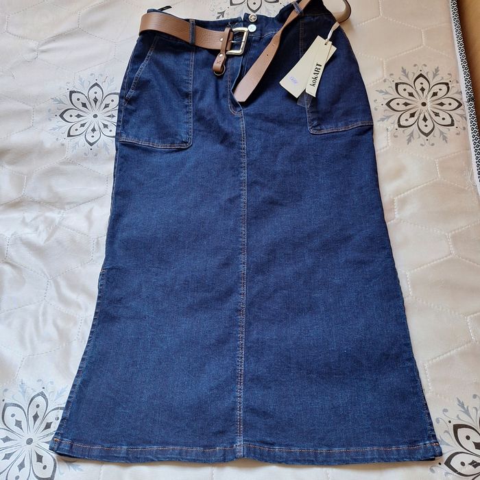 Продам джинсовую юбку. Новый. ТУРЦИЯ