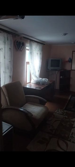 Ұзақ мерзімге жеке үй жалға беріледі.