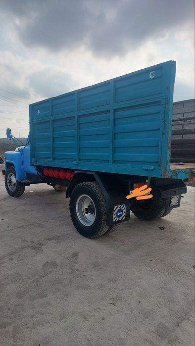 Газ 53 сомасвал сотилади.1987