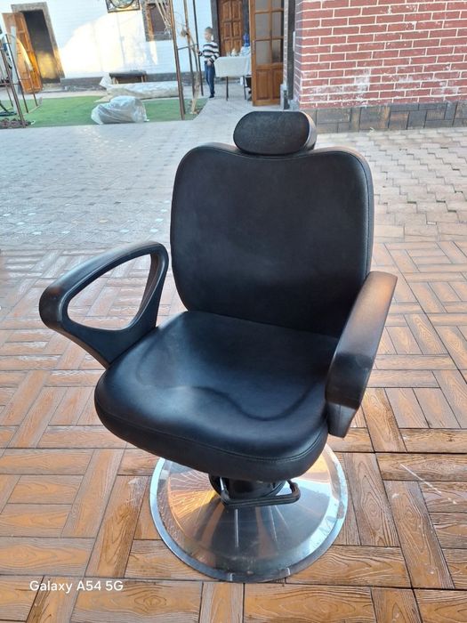 Кресло парикмахерское